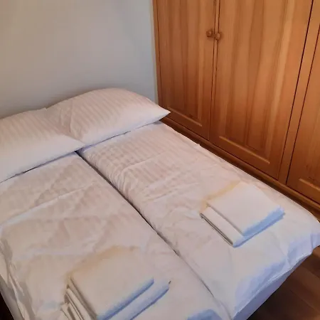 Secesja House Apartman *