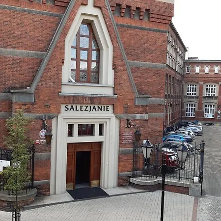 Secesja House * Oświęcim